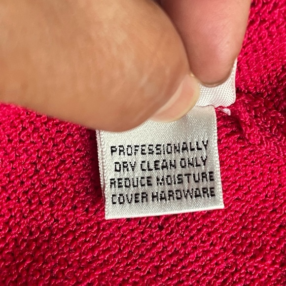 St John red Bow Mock Turtleneck Size M - Picture 12 of 15